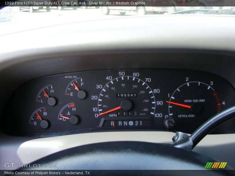 Silver Metallic / Medium Graphite 1999 Ford F250 Super Duty XLT Crew Cab 4x4