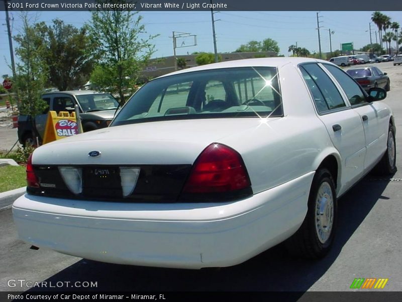 Vibrant White / Light Graphite 2001 Ford Crown Victoria Police Interceptor