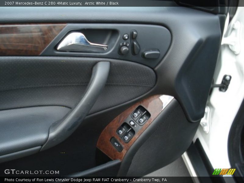 Arctic White / Black 2007 Mercedes-Benz C 280 4Matic Luxury