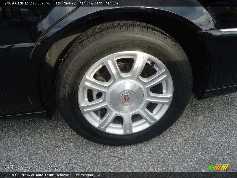Black Raven / Titanium/Dark Titanium 2009 Cadillac DTS Luxury