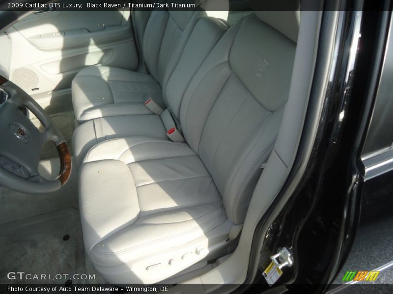 Black Raven / Titanium/Dark Titanium 2009 Cadillac DTS Luxury