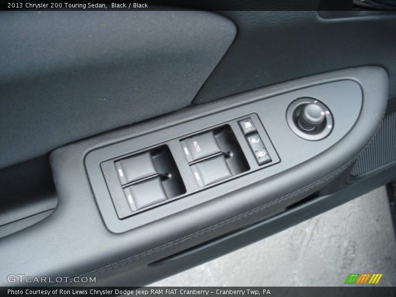 Black / Black 2013 Chrysler 200 Touring Sedan