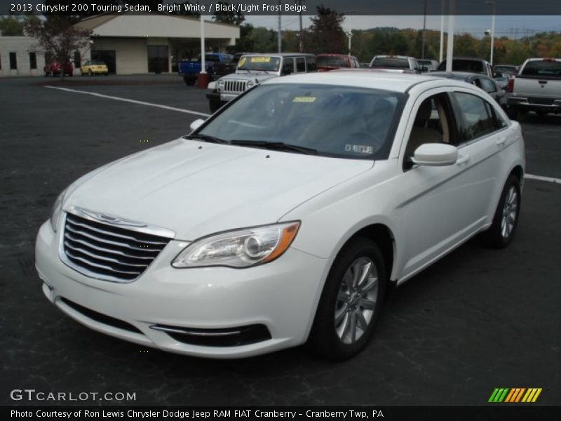 Bright White / Black/Light Frost Beige 2013 Chrysler 200 Touring Sedan