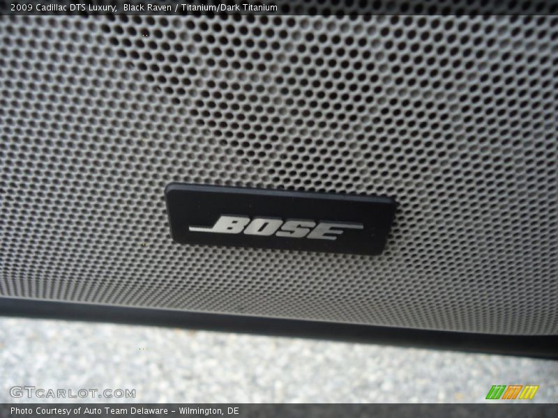 Black Raven / Titanium/Dark Titanium 2009 Cadillac DTS Luxury