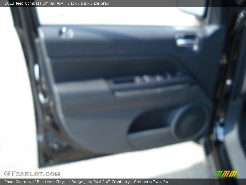 Black / Dark Slate Gray 2013 Jeep Compass Limited 4x4