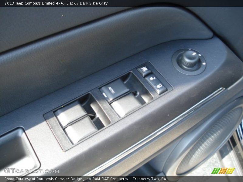 Black / Dark Slate Gray 2013 Jeep Compass Limited 4x4
