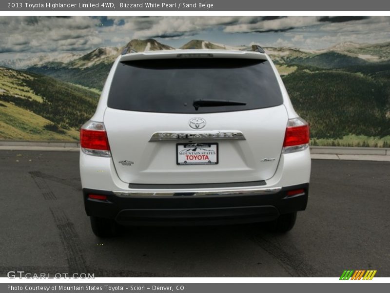 Blizzard White Pearl / Sand Beige 2013 Toyota Highlander Limited 4WD