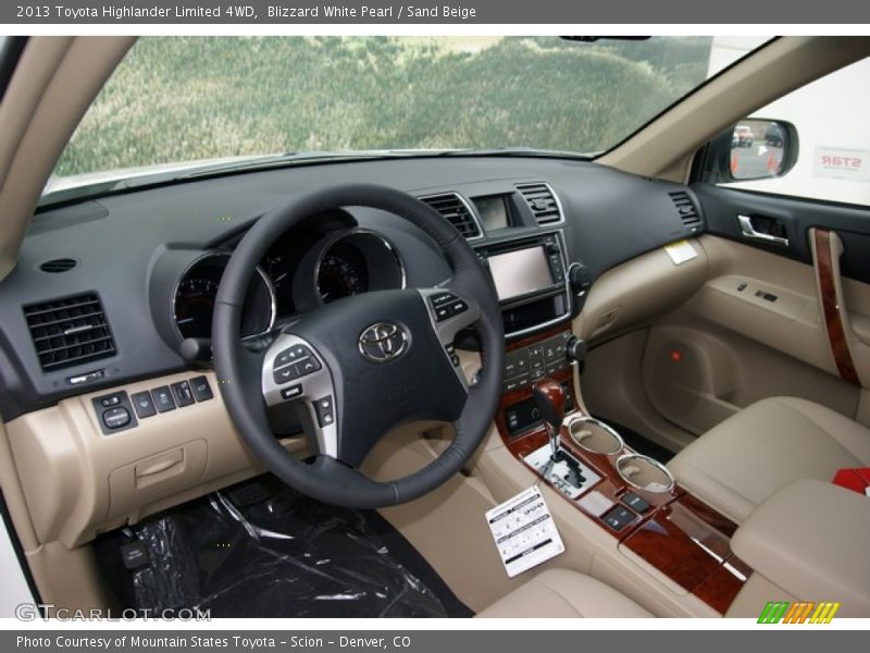 Blizzard White Pearl / Sand Beige 2013 Toyota Highlander Limited 4WD