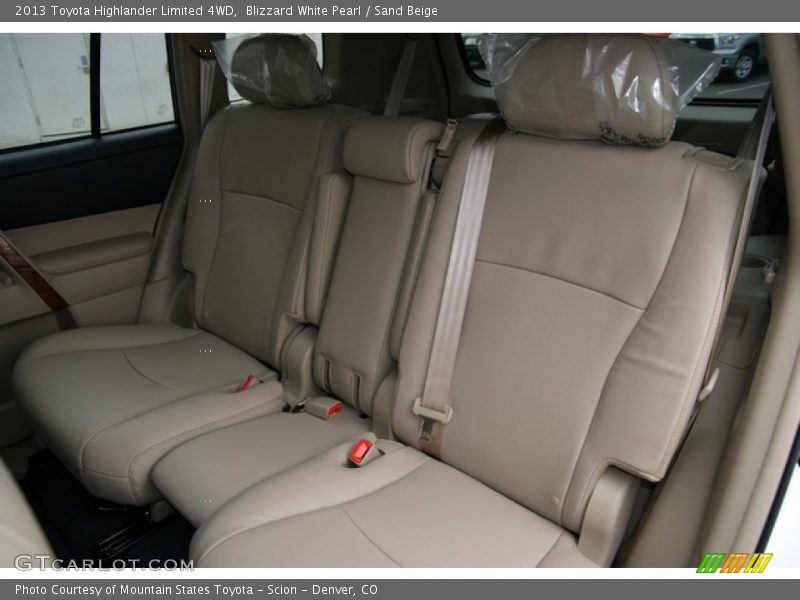 Blizzard White Pearl / Sand Beige 2013 Toyota Highlander Limited 4WD