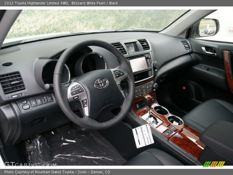 Blizzard White Pearl / Black 2013 Toyota Highlander Limited 4WD