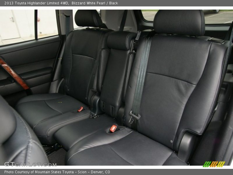 Blizzard White Pearl / Black 2013 Toyota Highlander Limited 4WD