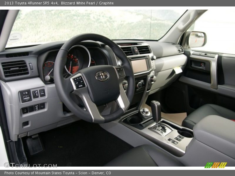 Blizzard White Pearl / Graphite 2013 Toyota 4Runner SR5 4x4