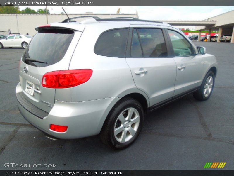 Bright Silver / Black 2009 Hyundai Santa Fe Limited