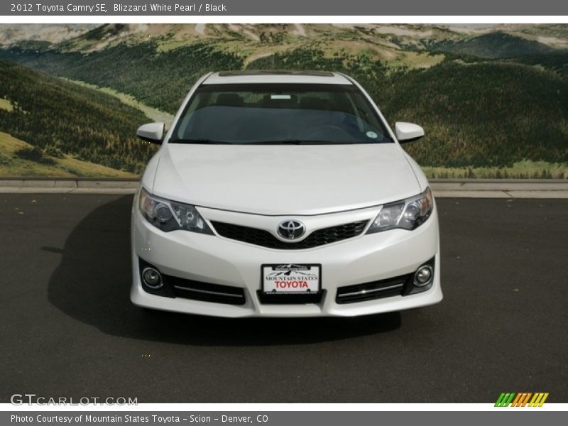 Blizzard White Pearl / Black 2012 Toyota Camry SE