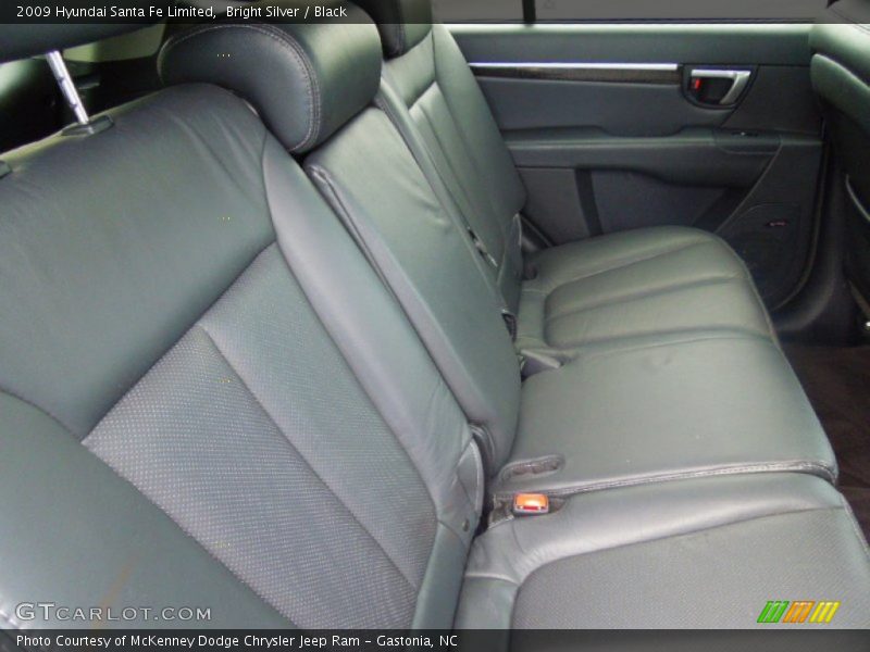 Bright Silver / Black 2009 Hyundai Santa Fe Limited