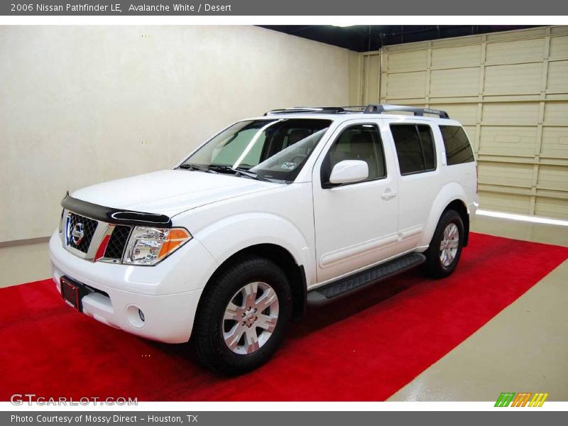 Avalanche White / Desert 2006 Nissan Pathfinder LE