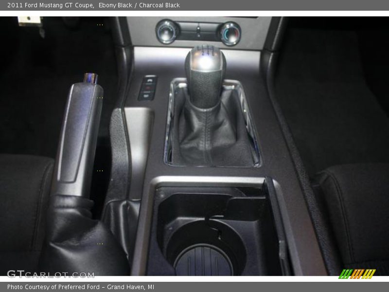 Ebony Black / Charcoal Black 2011 Ford Mustang GT Coupe