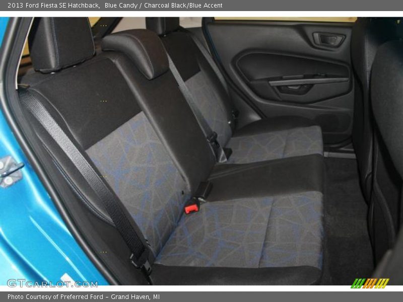 Blue Candy / Charcoal Black/Blue Accent 2013 Ford Fiesta SE Hatchback
