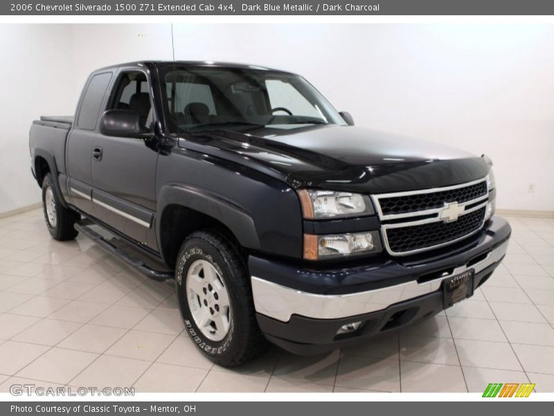 Dark Blue Metallic / Dark Charcoal 2006 Chevrolet Silverado 1500 Z71 Extended Cab 4x4