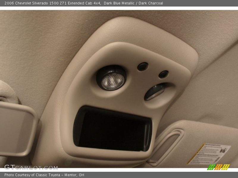 Dark Blue Metallic / Dark Charcoal 2006 Chevrolet Silverado 1500 Z71 Extended Cab 4x4