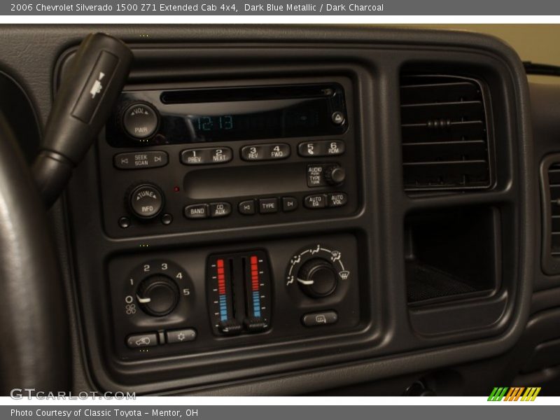 Dark Blue Metallic / Dark Charcoal 2006 Chevrolet Silverado 1500 Z71 Extended Cab 4x4