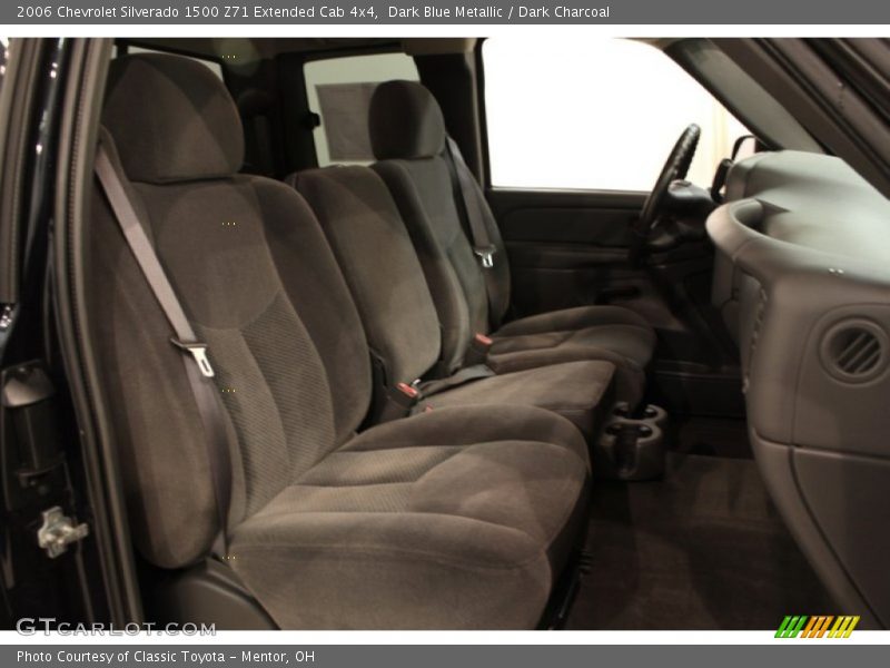 Dark Blue Metallic / Dark Charcoal 2006 Chevrolet Silverado 1500 Z71 Extended Cab 4x4