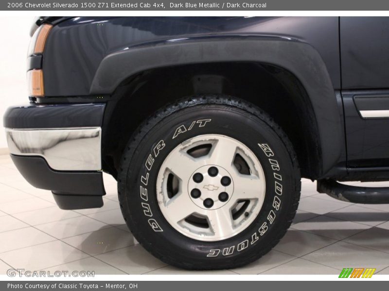 Dark Blue Metallic / Dark Charcoal 2006 Chevrolet Silverado 1500 Z71 Extended Cab 4x4