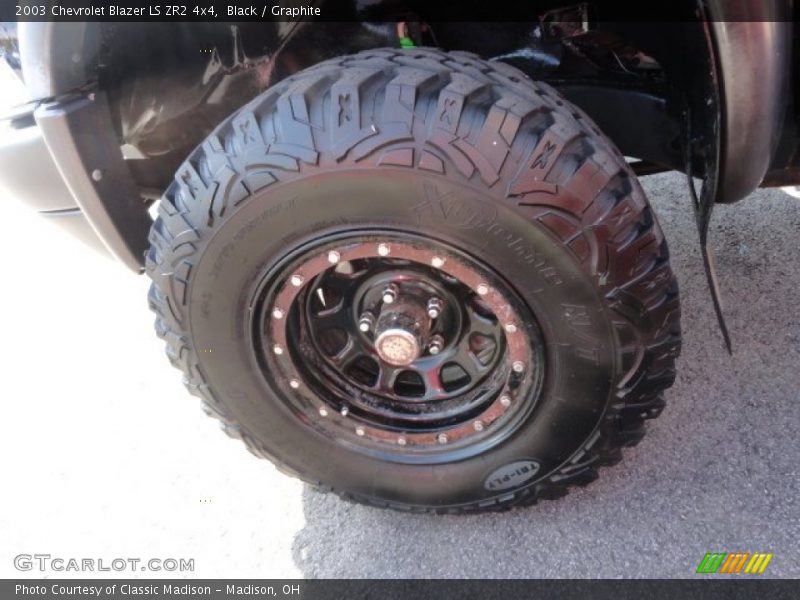 Custom Wheels of 2003 Blazer LS ZR2 4x4