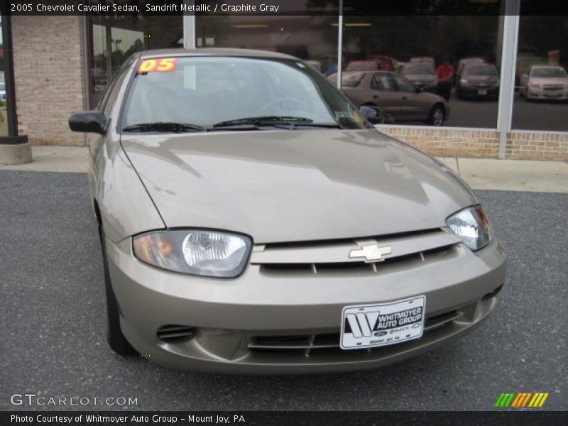 Sandrift Metallic / Graphite Gray 2005 Chevrolet Cavalier Sedan
