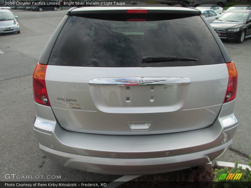 Bright Silver Metallic / Light Taupe 2006 Chrysler Pacifica Limited