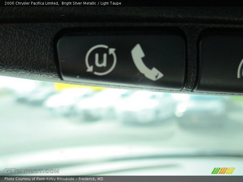 Bright Silver Metallic / Light Taupe 2006 Chrysler Pacifica Limited