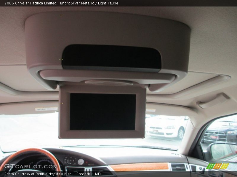 Bright Silver Metallic / Light Taupe 2006 Chrysler Pacifica Limited