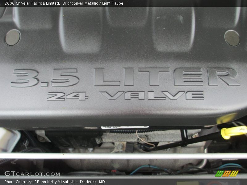 Bright Silver Metallic / Light Taupe 2006 Chrysler Pacifica Limited