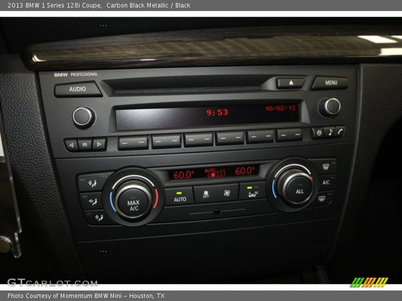 Controls of 2013 1 Series 128i Coupe