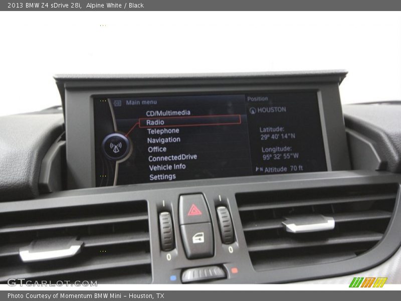 Alpine White / Black 2013 BMW Z4 sDrive 28i