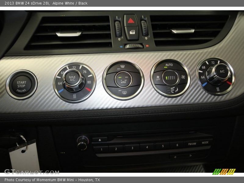 Alpine White / Black 2013 BMW Z4 sDrive 28i