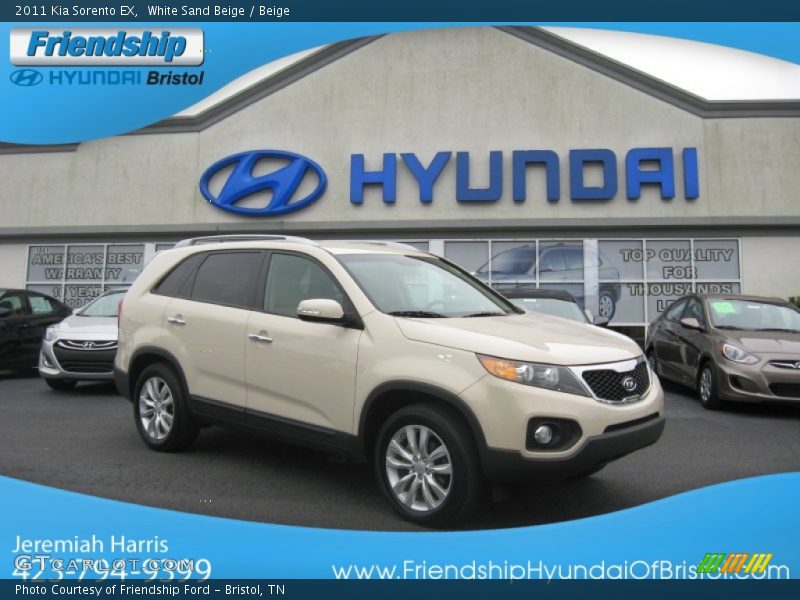 White Sand Beige / Beige 2011 Kia Sorento EX