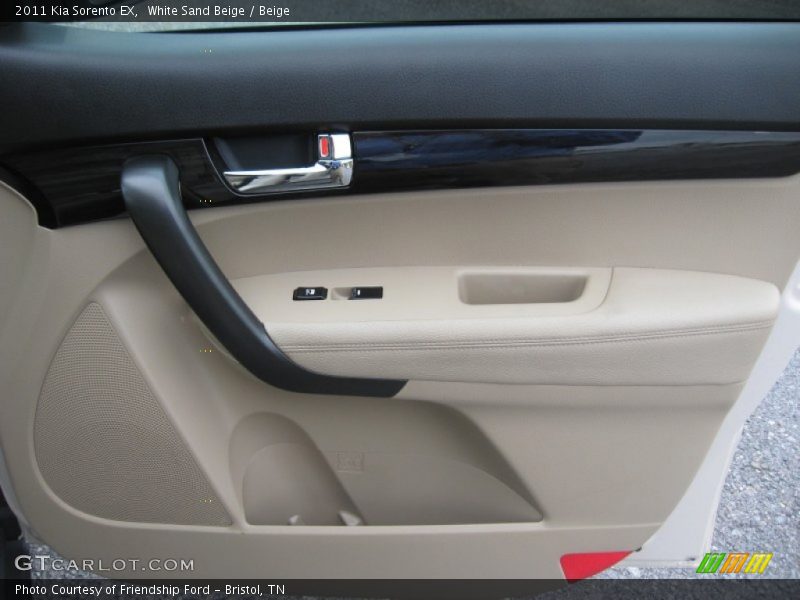 White Sand Beige / Beige 2011 Kia Sorento EX