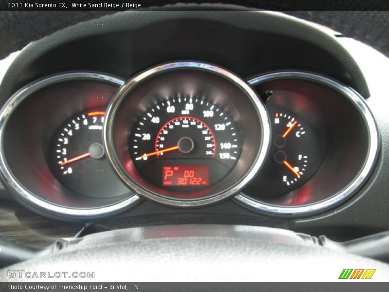 White Sand Beige / Beige 2011 Kia Sorento EX