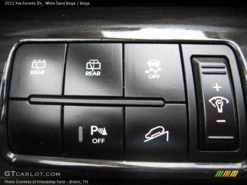 White Sand Beige / Beige 2011 Kia Sorento EX