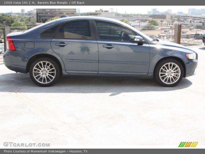 Barents Blue Metallic / Off Black 2009 Volvo S40 2.4i
