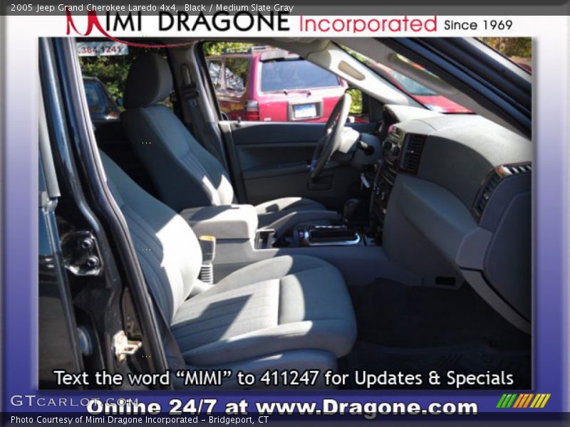Black / Medium Slate Gray 2005 Jeep Grand Cherokee Laredo 4x4