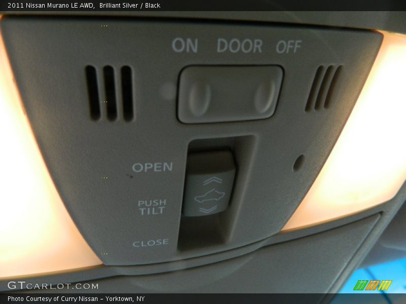 Brilliant Silver / Black 2011 Nissan Murano LE AWD