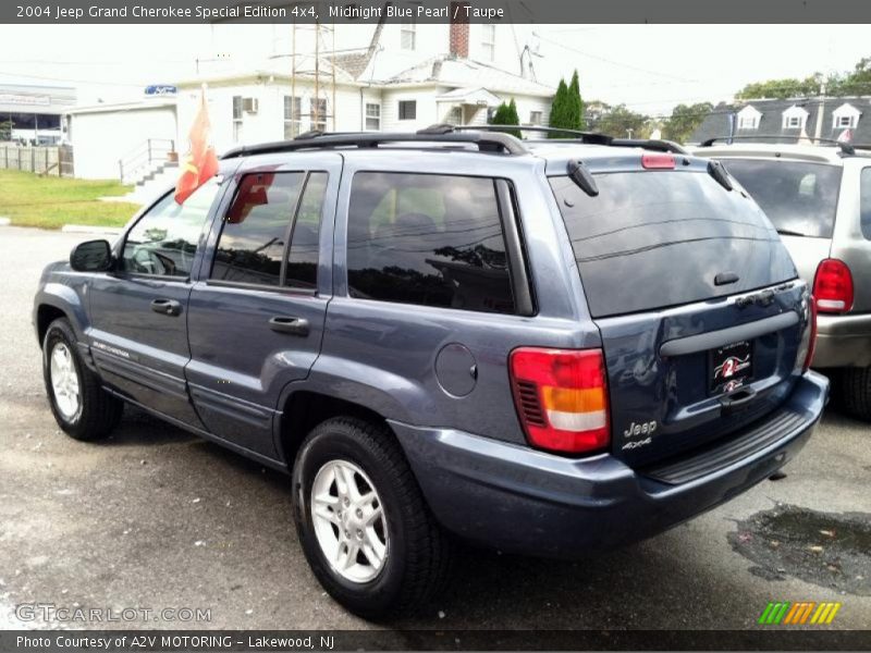 Midnight Blue Pearl / Taupe 2004 Jeep Grand Cherokee Special Edition 4x4