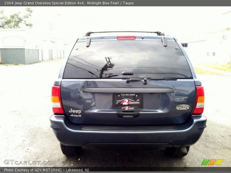 Midnight Blue Pearl / Taupe 2004 Jeep Grand Cherokee Special Edition 4x4