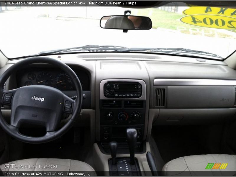 Midnight Blue Pearl / Taupe 2004 Jeep Grand Cherokee Special Edition 4x4