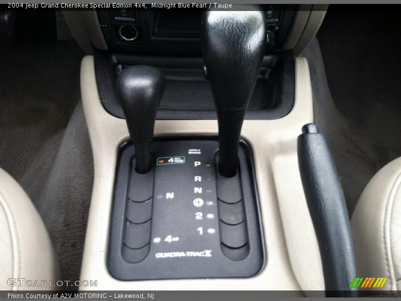 Midnight Blue Pearl / Taupe 2004 Jeep Grand Cherokee Special Edition 4x4