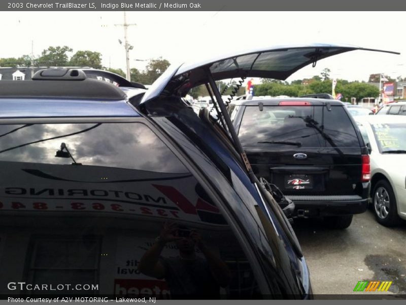 Indigo Blue Metallic / Medium Oak 2003 Chevrolet TrailBlazer LS