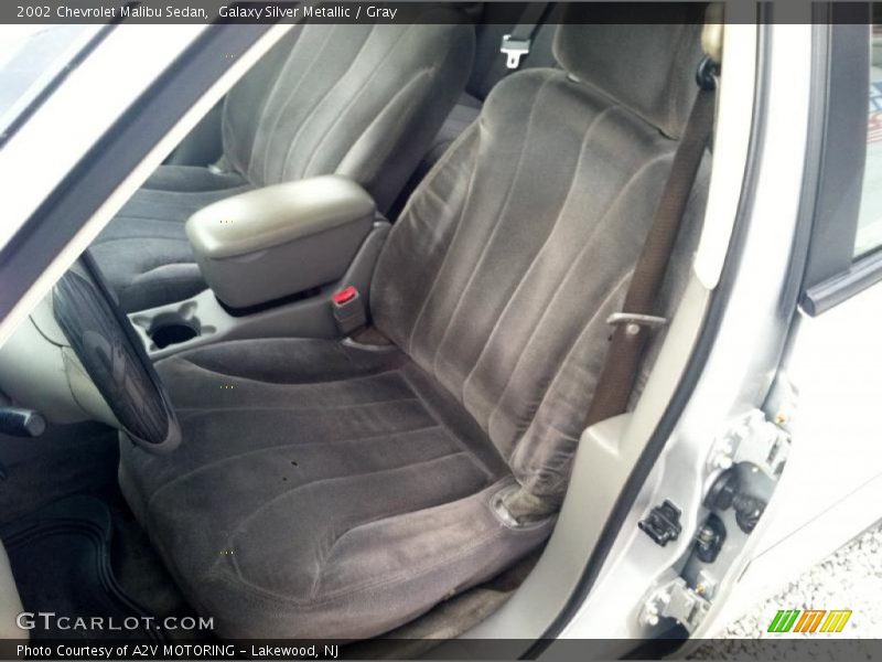 Galaxy Silver Metallic / Gray 2002 Chevrolet Malibu Sedan