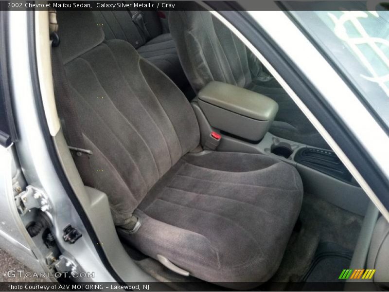 Galaxy Silver Metallic / Gray 2002 Chevrolet Malibu Sedan